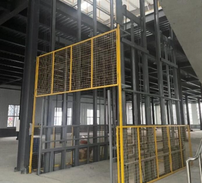 向阳请详细介绍一下货梯安装在室外的维护方法